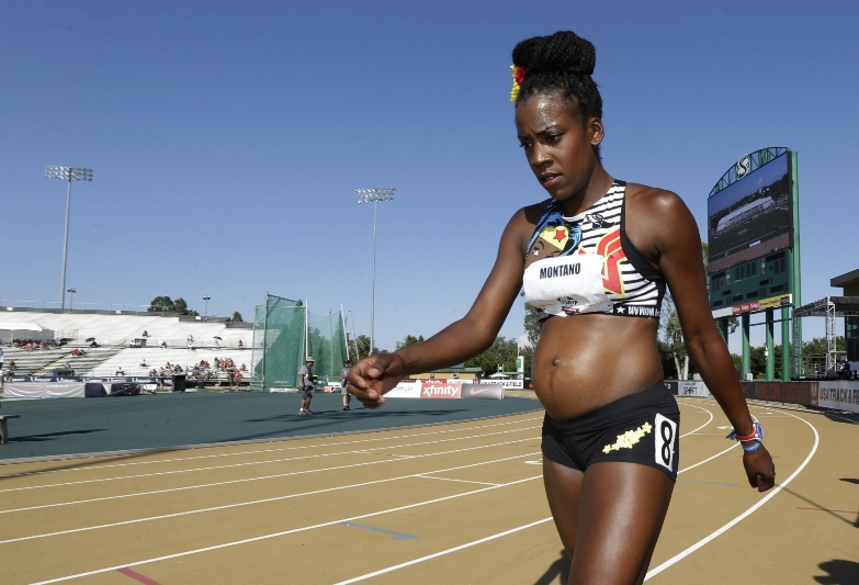 Alysia Montaňová běžela na americkém šampionátu v pátém měsíci těhotenství. Alysia Montaňová běžela na americkém šampionátu v pátém měsíci těhotenství.
