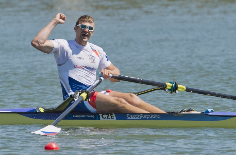 Skifař Ondřej Synek.