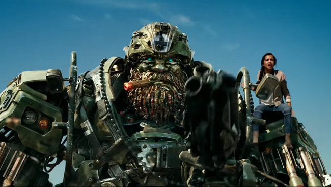 Snímek z filmu Transformers: Poslední rytíř.