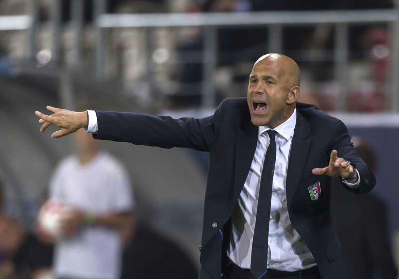 Trenér italské fotbalové reprezentace do jednadvaceti let Luigi Di Biagio.