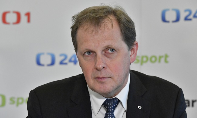 Generálnímu řediteli České televize Petru Dvořákovi vzroste měsíční plat.