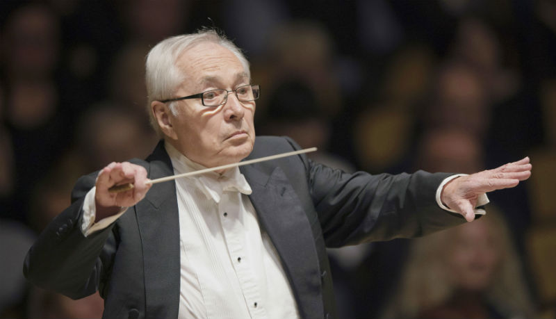 Šéfdirigent Českého národního symfonického orchestru Libor Pešek.
