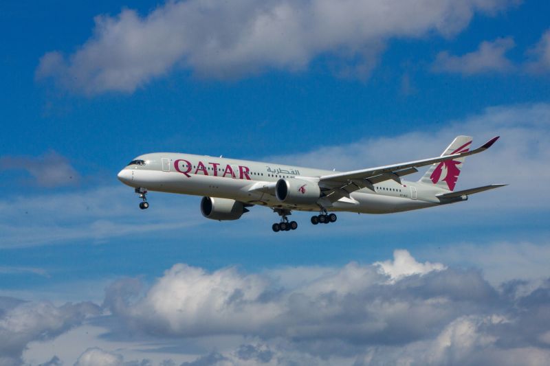 Letadlo společnosti Qatar Airways.