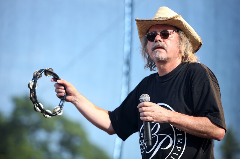 Frontman Žlutého psa Ondřej Hejma.