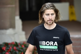 Peter Sagan bude zbytek Tour sledovat jen v civilu.