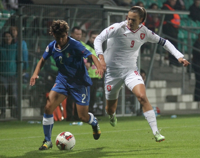 Lucie Voňková (vpravo) míří do slavného Bayernu Mnichov.