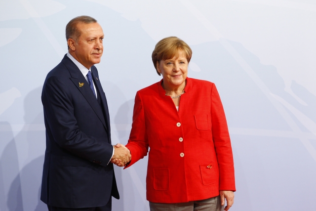 Turecký prezident Recep Tayyip Erdogan a německá kancléřka Angela Merkelová.
