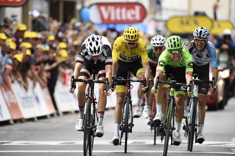 Kolumbijský cyklista Rigoberto Urán vyhrál královskou etapu na Tour. Kolumbijský cyklista Rigoberto Urán vyhrál královskou etapu na Tour.