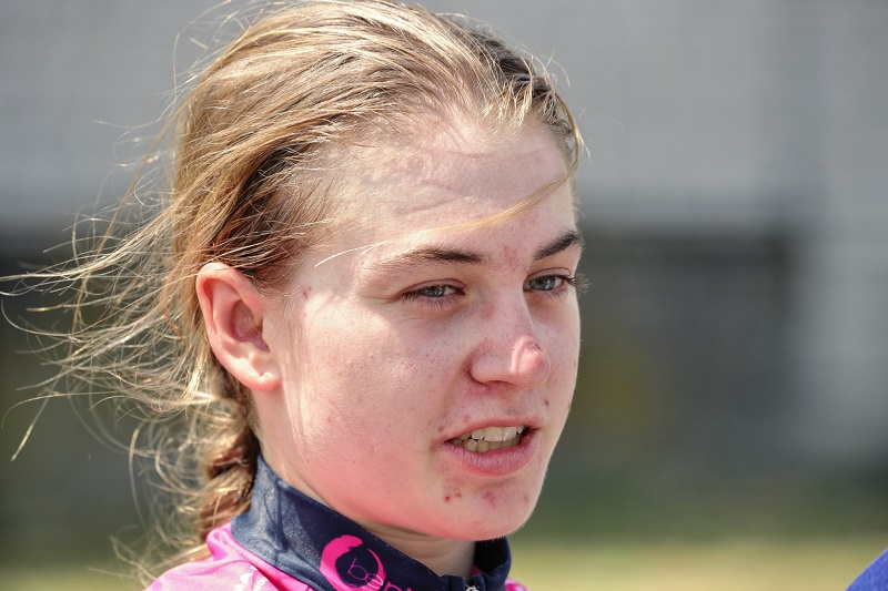 Cyklistka Nikola Nosková. 