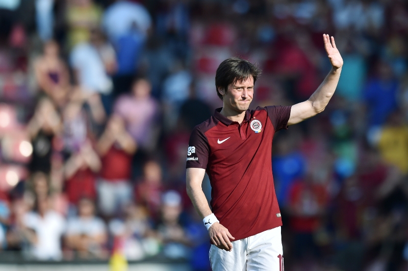 Tomáš Rosický zatím po návratu do Sparty odehrál jen dvacet minut.