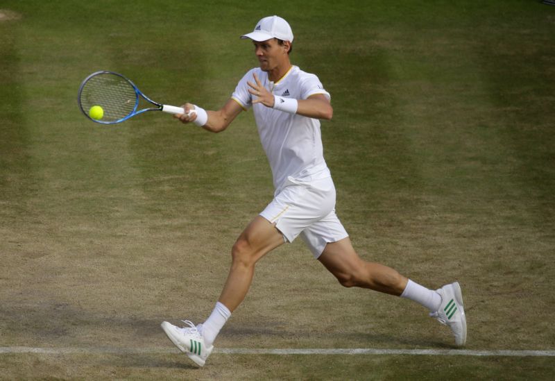 Tomáš Berdych se probojoval do semifinále Wimbledonu.