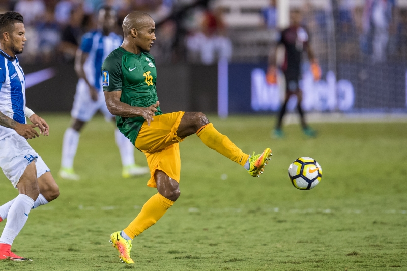 Florent Malouda za Francouzskou Guyanu vůbec neměl nastoupit. Florent Malouda za Francouzskou Guyanu vůbec neměl nastoupit.