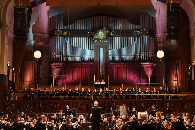 Třináctý ročník hudebního festivalu Prague Proms byl zahájen již 21. června v Obecním domě v Praze.