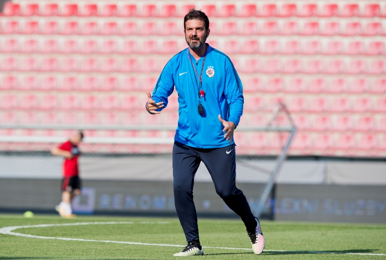 Andrea Stramaccioni věří, že výrazné množství posil Spartu znovu přivede zpět na ligový trůn. Andrea Stramaccioni věří, že výrazné množství posil Spartu znovu přivede zpět na ligový trůn.