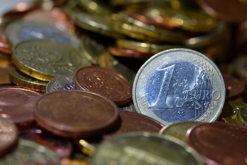 Euro mince.