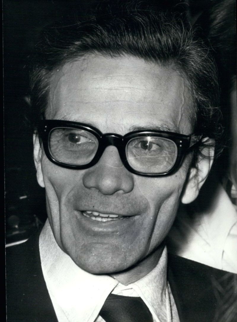 Režisér a spisovatel Pier Paolo Pasolini. Režisér a spisovatel Pier Paolo Pasolini.