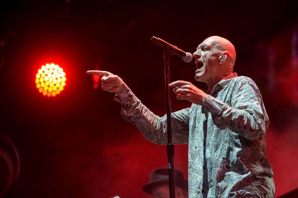 Frontman Peter Garrett.