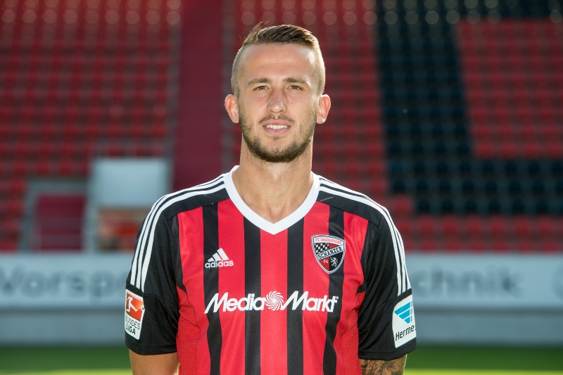 Tomáš Pekhart se stěhuje do Izraele.
