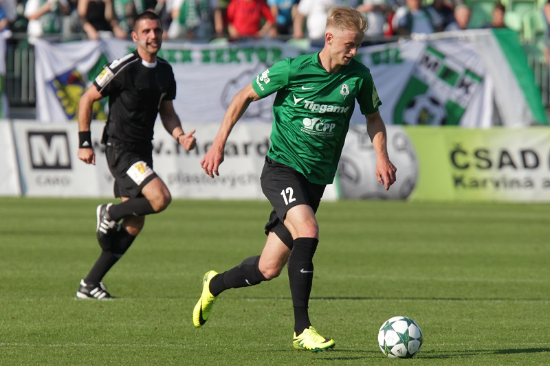 Fotbalisté Jablonce v jednom z posledních ligových utkání minulé sezony. 