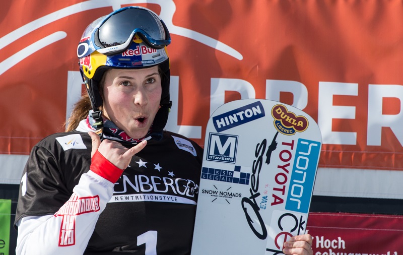 Snowboardistka Eva Samková. Snowboardistka Eva Samková.