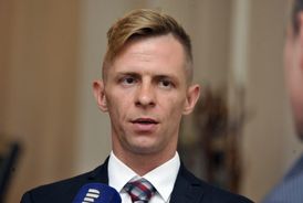 Advokát Petr Kalla.