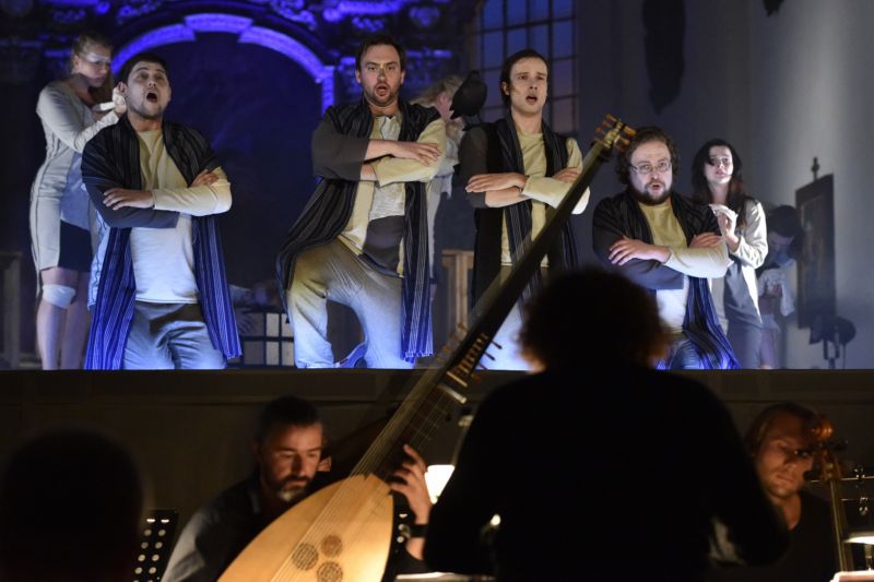 Světová premiéra scénického provedení děl Heinricha Schütze v kostele sv. Michala ve Znojmě. Světová premiéra scénického provedení děl Heinricha Schütze v kostele sv. Michala ve Znojmě.