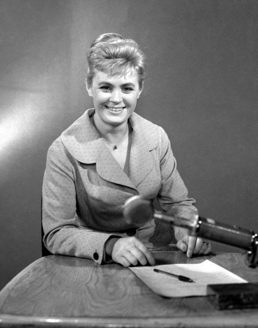 Ve věku 85 let v pondělí zemřela Jarmila Šusterová Horčičková.