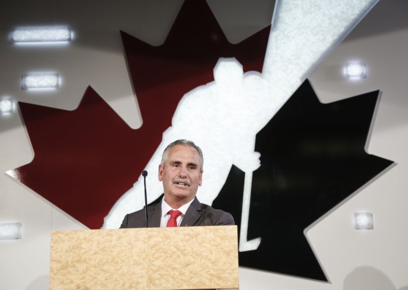 Hokejový trenér Willie Desjardins. 