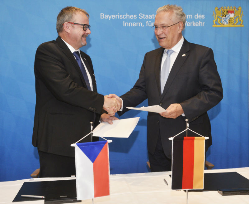 Ministr dopravy Dan Ťok a jeho bavorský protějšek Joachim Herrmann.