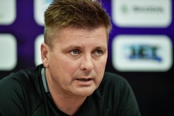 Trenér fotbalistů Mladé Boleslavi Dušan Uhrin mladší.