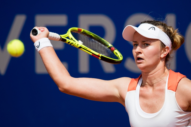 Barbora Krejčíková dobře rozehraný zápas k vítězství nedovedla. Barbora Krejčíková dobře rozehraný zápas k vítězství nedovedla.