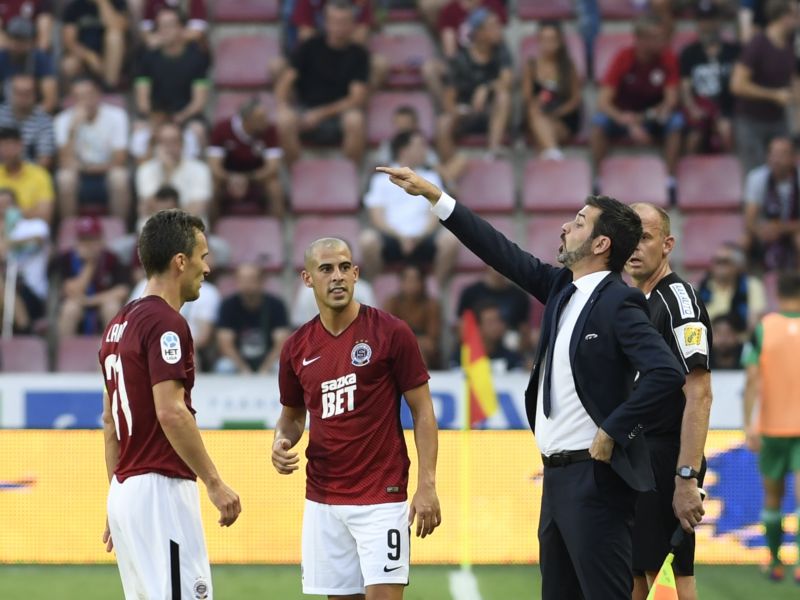 Italský trenér pražské Sparty Andrea Stramaccioni. 