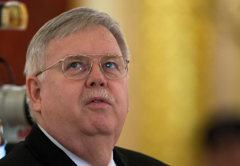 Velvyslanec USA v Moskvě John Tefft.