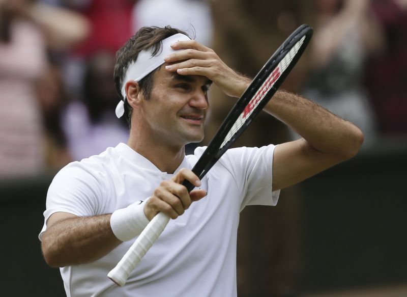 Wimbledonský vítěz Roger Federer.