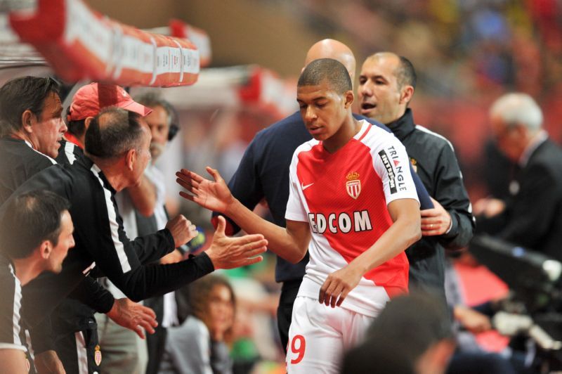 Francouzský osmnáctiletý talent Kylian Mbappé.