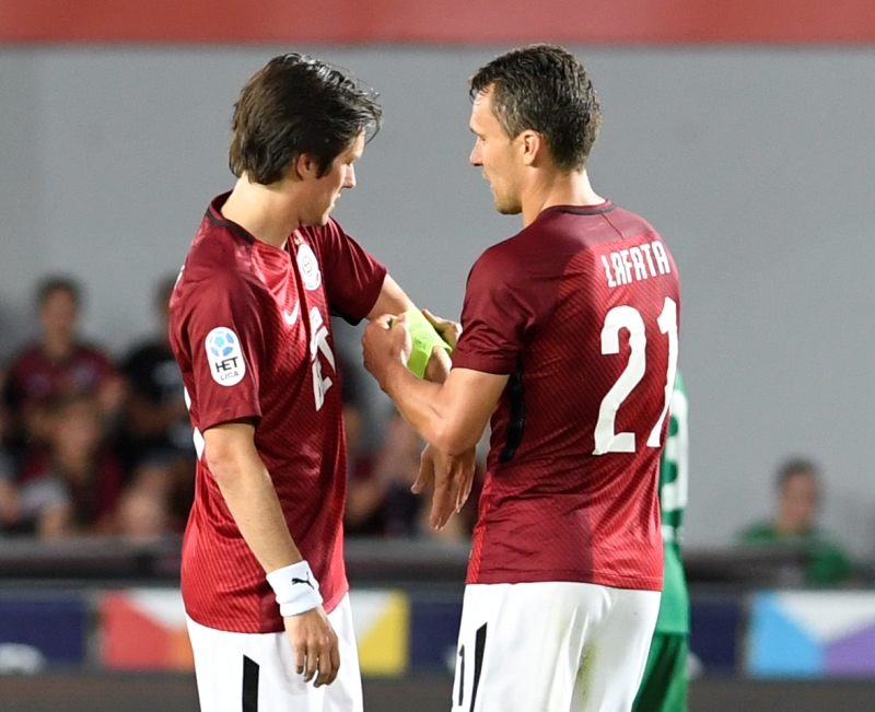 Fotbalisté Sparty Tomáš Rosický (vlevo) a David Lafata (ilustrační foto). Fotbalisté Sparty Tomáš Rosický (vlevo) a David Lafata (ilustrační foto).