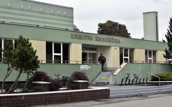 Budova knihovny.