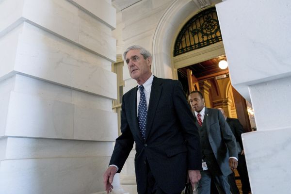 Vyšetřovatel Robert Mueller. Vyšetřovatel Robert Mueller.