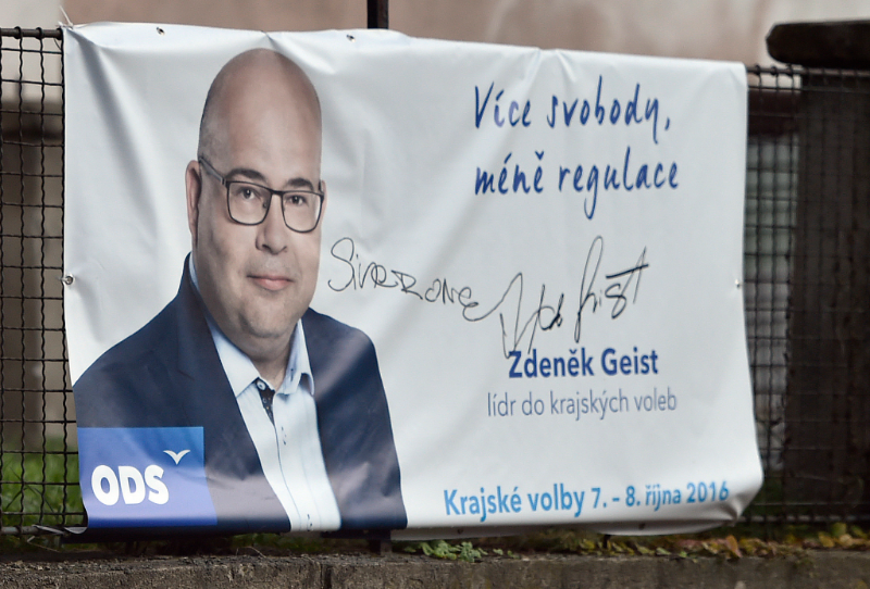 Politické strany slibují zlepšení platových podmínek (ilustrační foto).