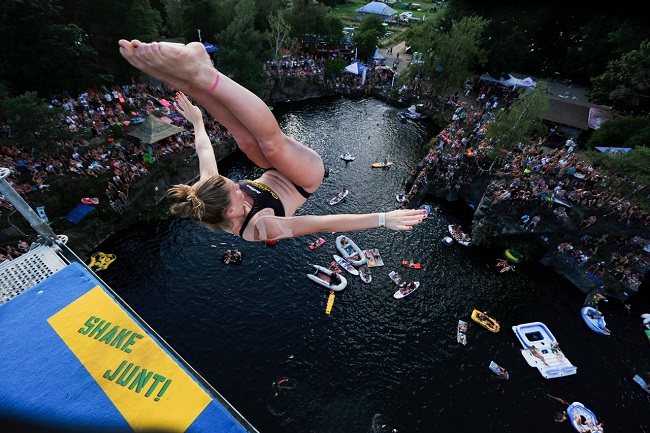 Celkem se na Highjump přihlásilo přes osmdesát skokanů a skokanek.