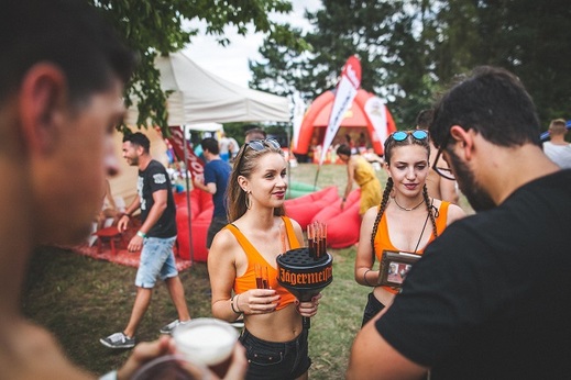 Ani na letošním ročníku nechyběla večerní party.
