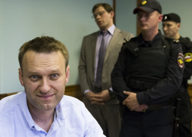 Předák ruské opozice Alexej Navalnyj (vlevo).