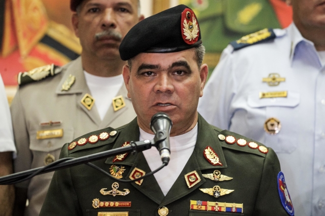 Ministr obrany Venezuely Vladimir Padrino.