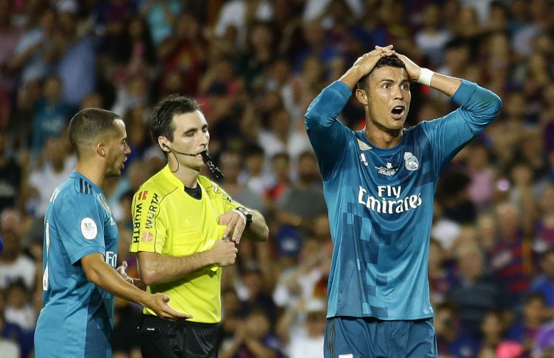 Hvězdný Cristiano Ronaldo si nezahraje pět zápasů.
