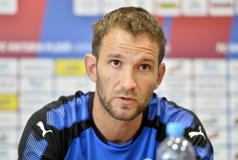 Plzeňský kanonýr Milan Bakoš na tiskové konferenci.