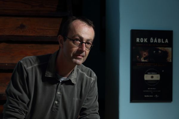 Scenárista a také filmový a divadelní režisér Petr Zelenka.