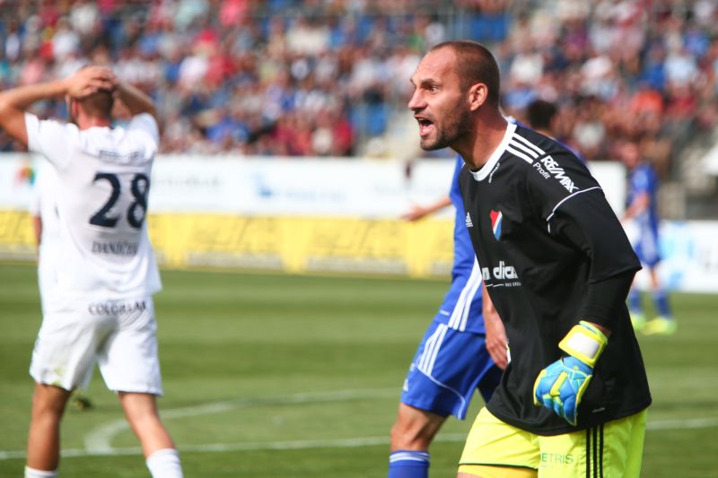 Ostravský gólman Petr Vašek.