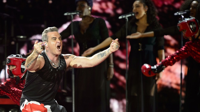 Robbie Williams na koncertu v Praze.
