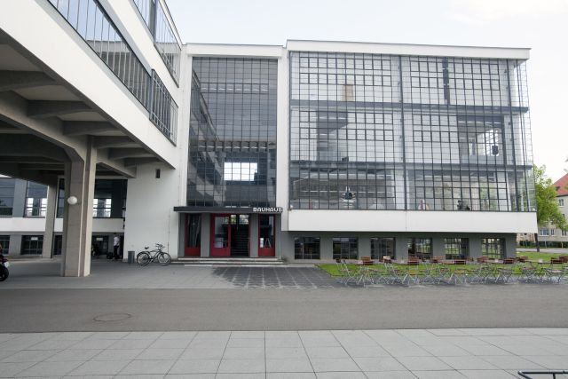 Výtvarná škola Bauhaus.