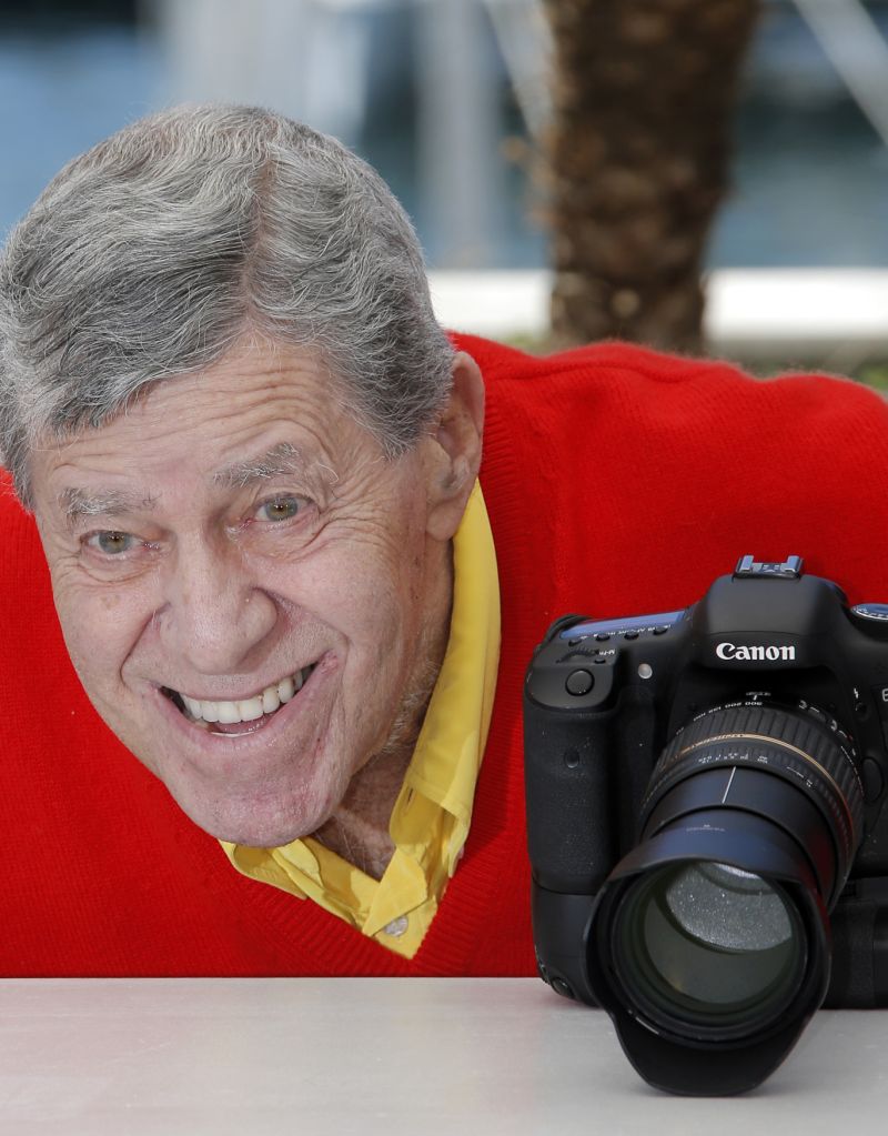 Komik Jerry Lewis.